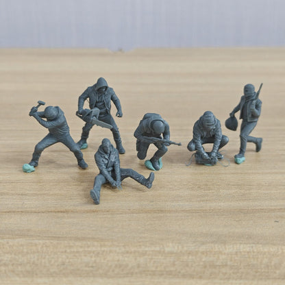 Police & Criminal Series – Armed Raider Gang MRY-SFW LYTR1444