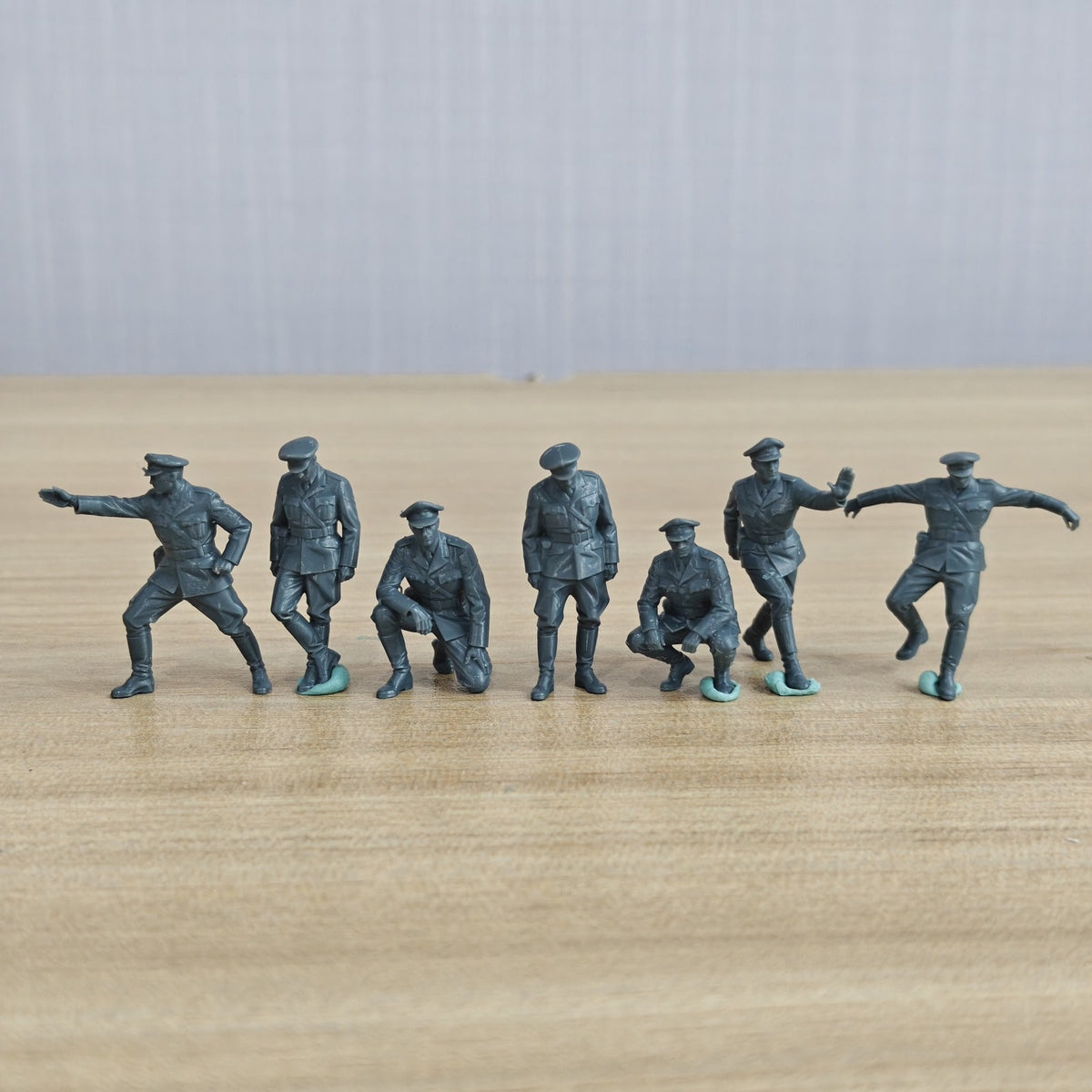 WWII French Army Seven-Person Daily Routine 3 MRY-SFW LYGR585