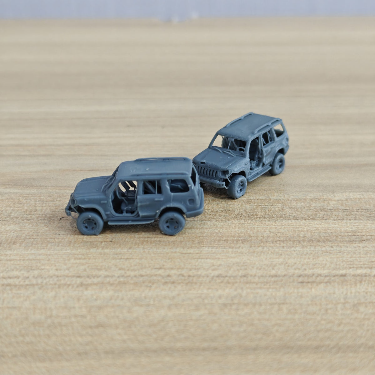 Crashed Commander Miniature Zombie Apocalypse Terrain MRY-SFW LYTA195