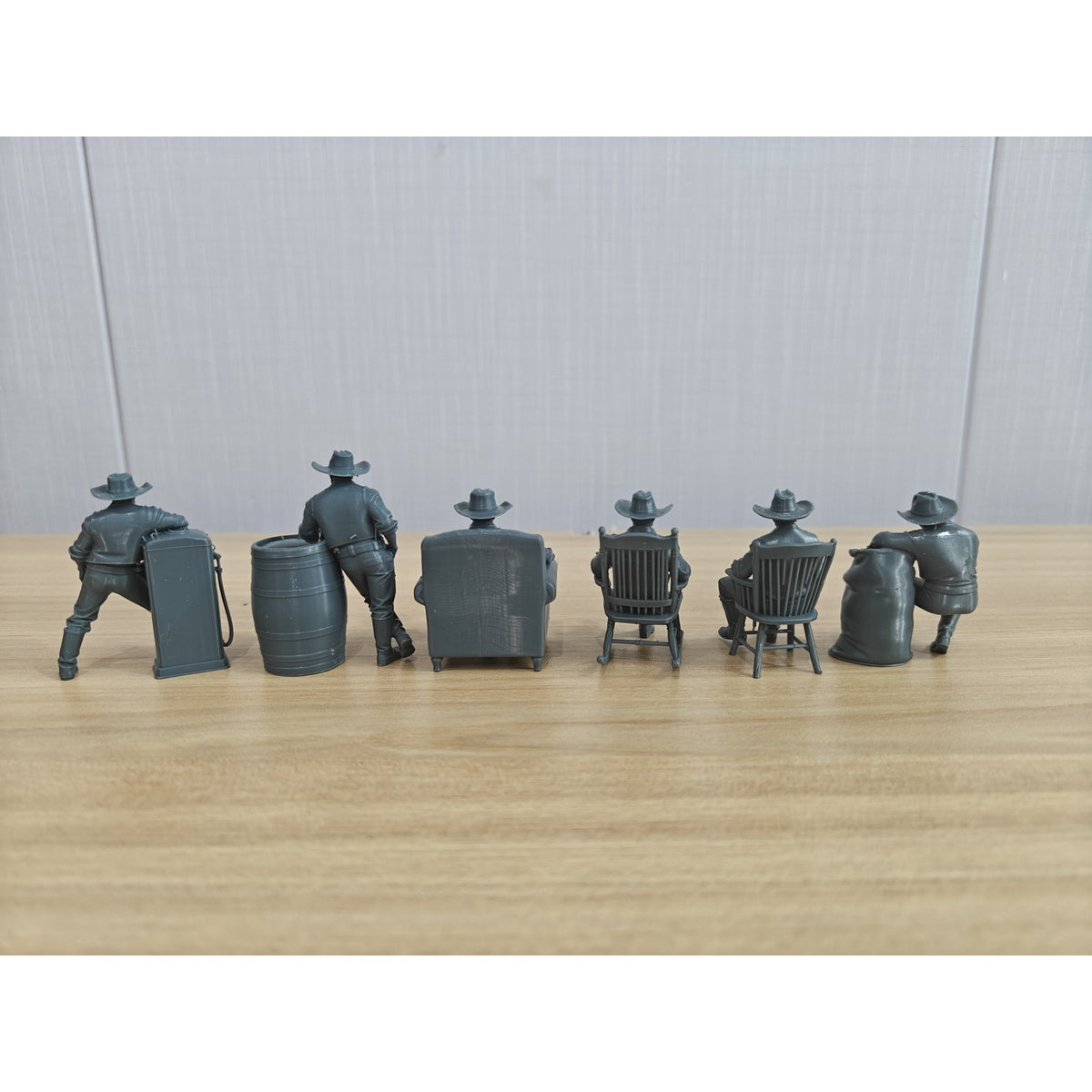 Western Cowboy Casual Pose2 Game Theme Wargame Resin White Model Wargame Miniature Soldier Scene Character Hand Painted Hand Paint MRY-SFW LYGR128