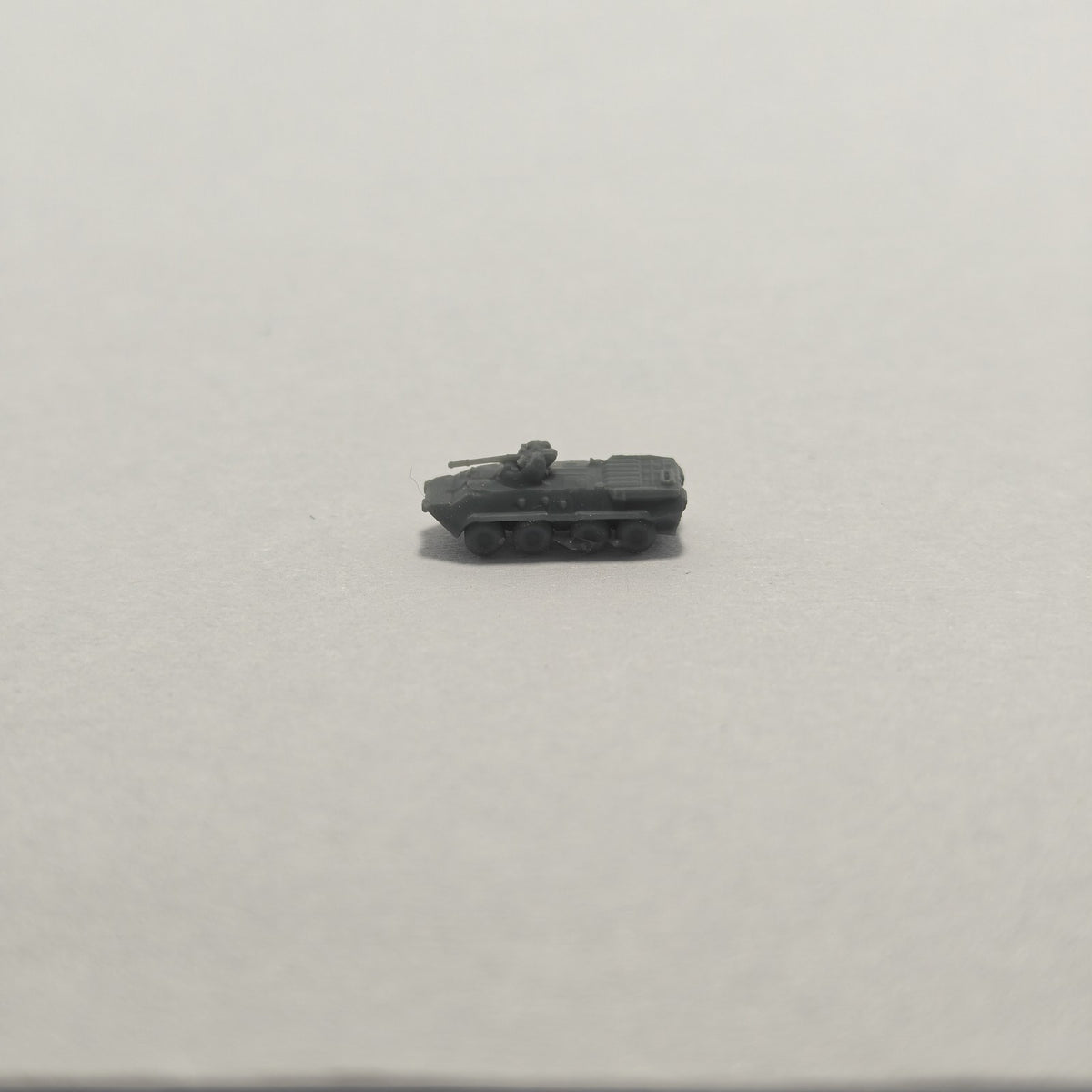 USSR BTR-80A Light Tank MRY-SFW 995 Military Model Kit
