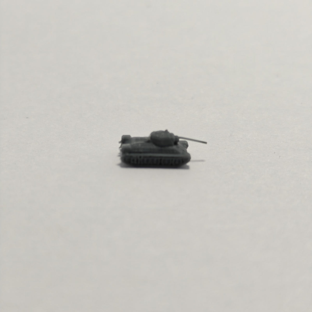 Soviet T-34-57 Type 1943 Medium Tank MRY-SFW 884 Military Model Kit
