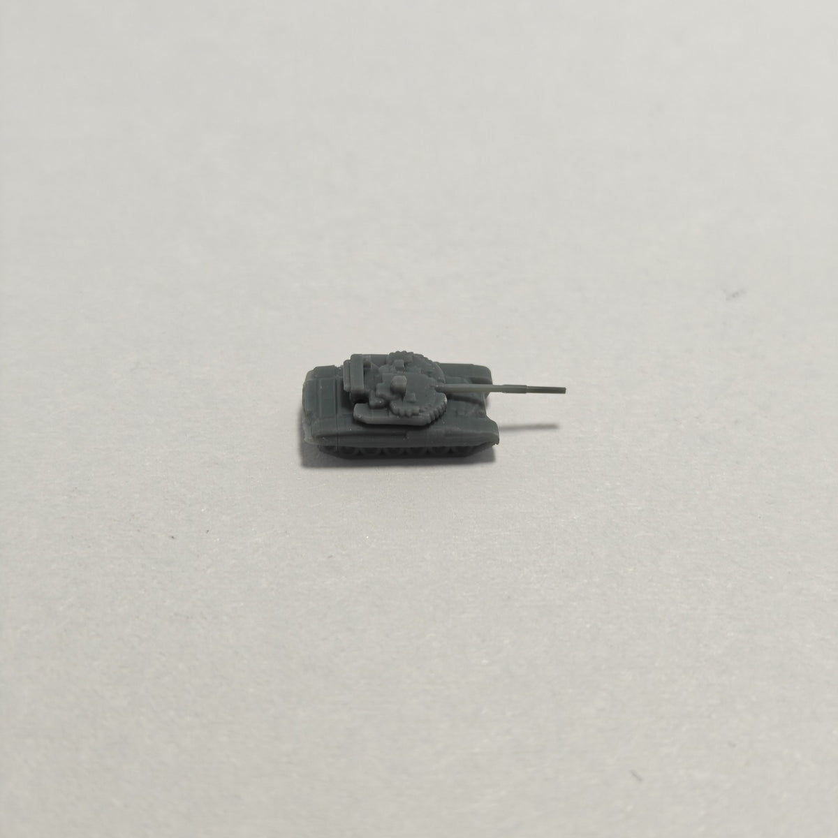 Soviet T-72M2 Main Battle Tank MRY-SFW 934 Military Model Kit