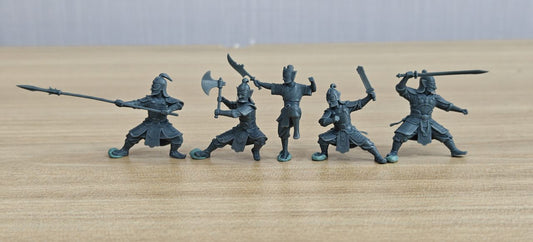 Sanxingdui Warrior 5pcs Set Resin White Model War Qi Miniature Model Guard with Knife Guard with Long Spear Guard with Axe MRY-SFW LYGR2