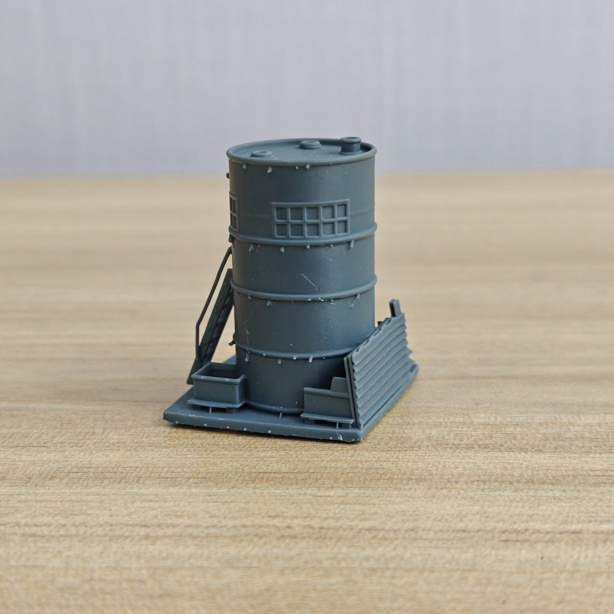 Wasteland Diorama Building – Oil Drum Hut B MRY-SFW LYTB1140