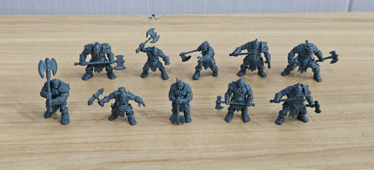 Battleaxe Orc Warrior MRY-SFW LYGR2200