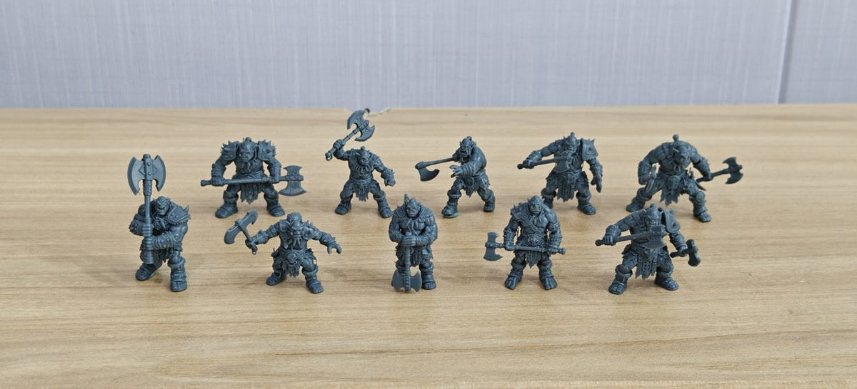 Battleaxe Orc Warrior MRY-SFW LYGR2200