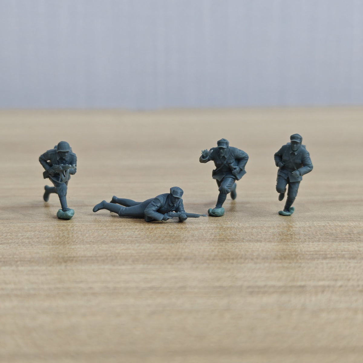 Korean War Battle of Chosin Reservoir Company-Level Commander Moving Assault Coordination 4-Man Team MRY-SFW SSTR635