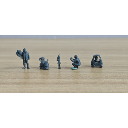 Parent-Child Amusement Scene Resin Miniature Model 5-Figure Set - Parent-Child Outing Figures Unpainted DIY Model Painting Parent-Child Scene Decor 1set MRY-SFW LYTR042