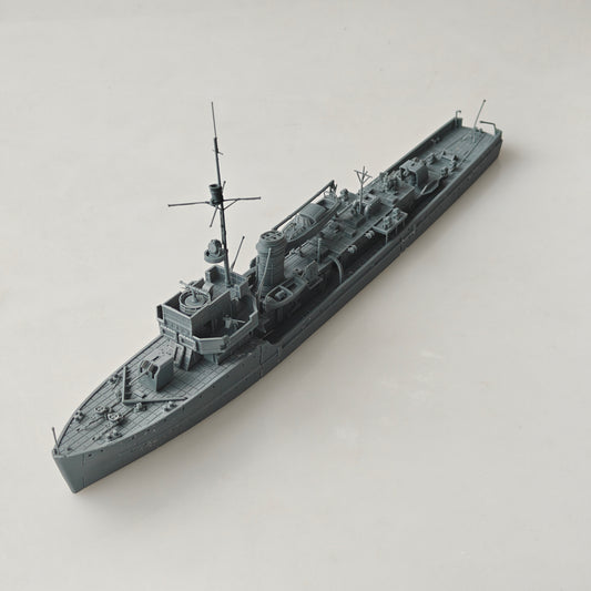 SSC184 Military Model German DKM M 17, Minensuchboot Typ 1935 Water Line