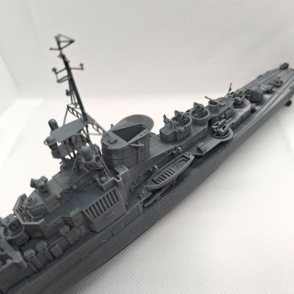 MRY-SFW SSC620 Military Model Kit German Koln Class KÖLN F220 Warship Water Line Adult Collectible