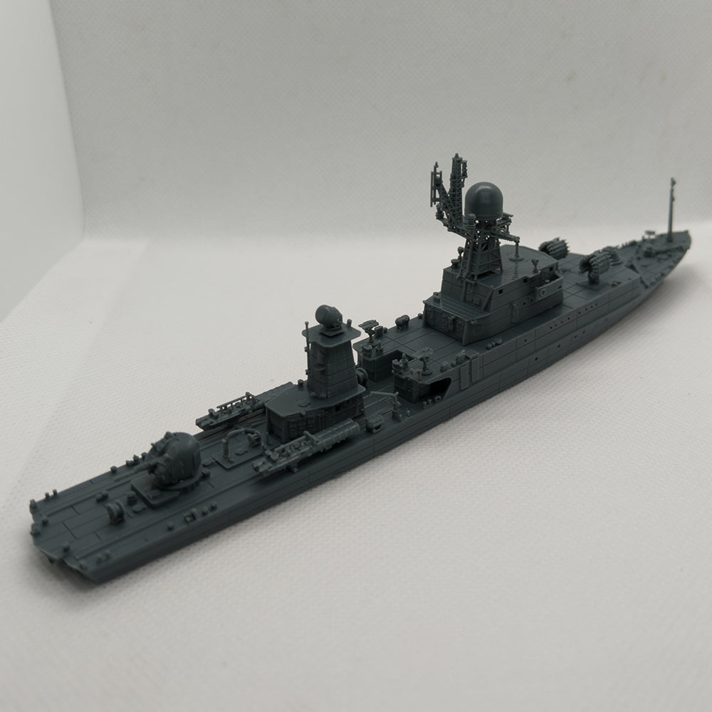 SSMODEL 625  Military Model Kit Soviet 1331M Small Anti-Submarine Vessel(Bottomless Version)