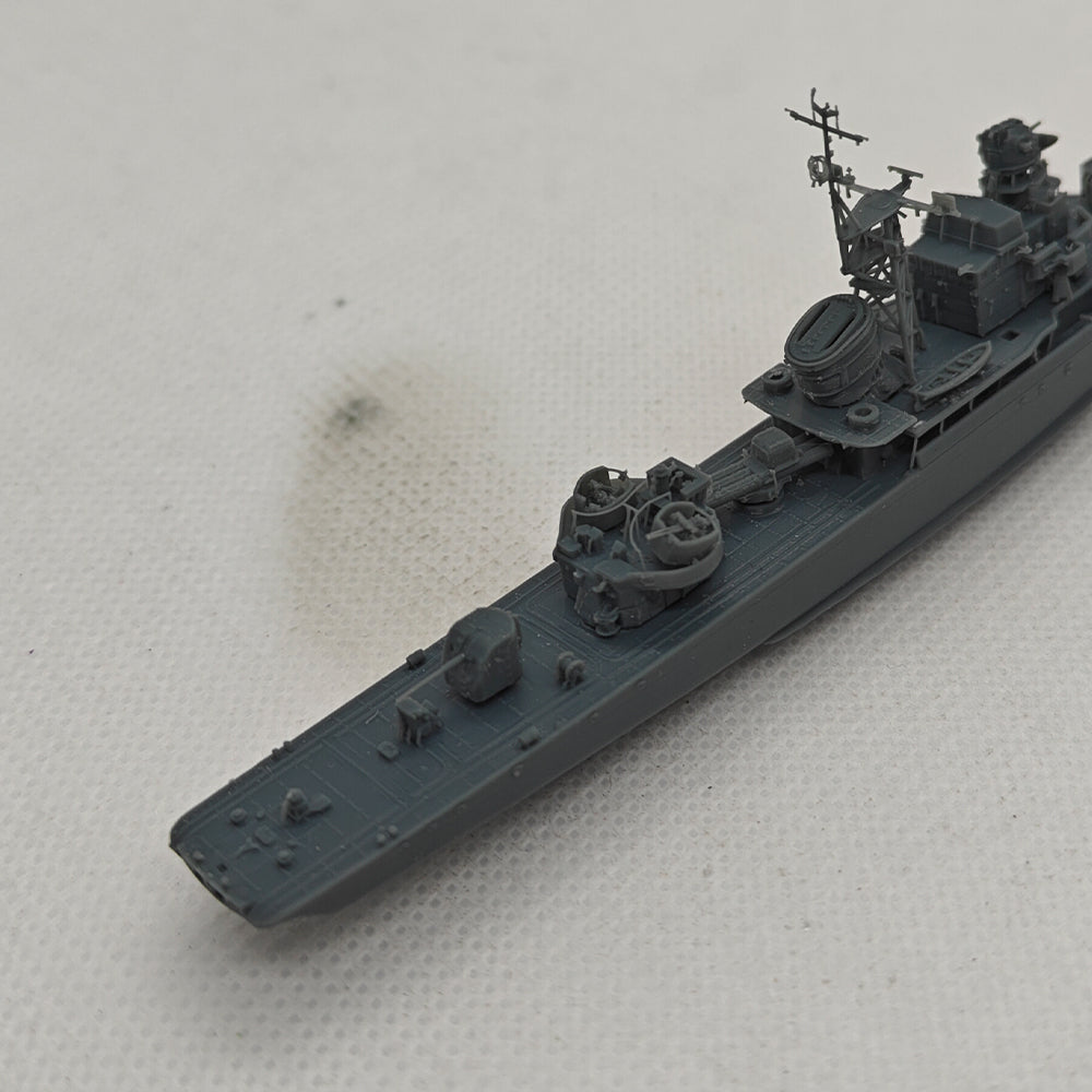 SSMODEL 623S Military Model Kit Soviet PR.50 SKR Rosomacha Frigate Full Hull
