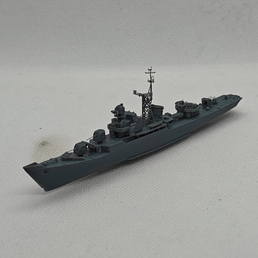 SSMODEL 623S Military Model Kit Soviet PR.50 SKR Rosomacha Frigate Full Hull