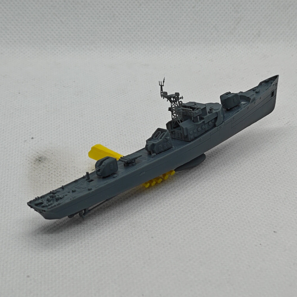 SSMODEL 626S Military Model Kit Soviet PR.159 SKR-1 Frigate Full Hull