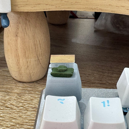 Yao's Studio YP-206I 1/-  Creative Mechanical Keyboard Keycap (Single)  Colored Version with Unique Tank Scene Keycap